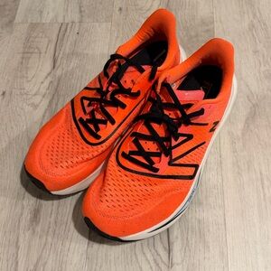 New Balance Fuel Cell Rebel with Black Laces sz 11 no box